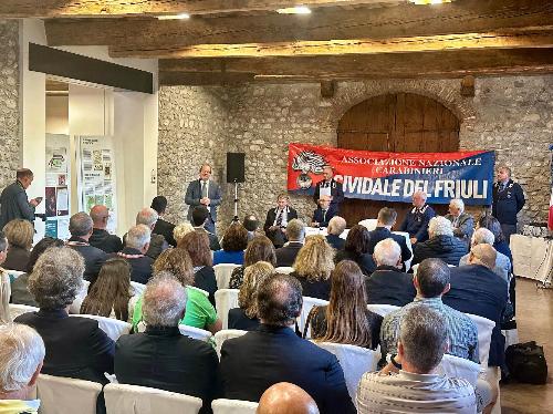 Il vicegovernatore del Friuli Venezia Giulia con delega alla Cultura Mario Anzil a Moimacco all'inaugurazione della mostra "La Prima Guerra Mondiale (1915-1918) e i Carabinieri"