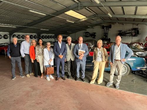 Foto di gruppo nel comprensorio museale intitolato a Gino Tonutti