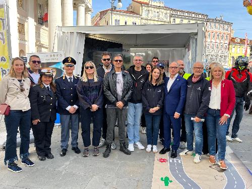 I numerosi attori coinvolti dal progetto "4Safety FVG" nell'ambito del Villaggio della sicurezza in Barcolana