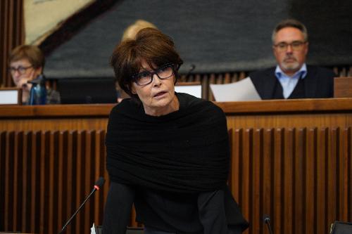 L'assessore regionale al Lavoro Alessia Rosolen