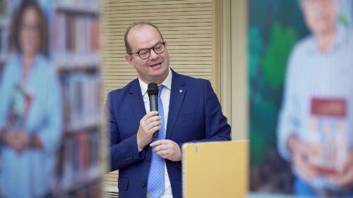 L'intervento del vicegovernatore con delega alla Cultura Mario Anzil.