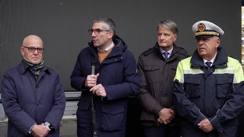 L'assessore regionale Pierpaolo Roberti interviene alla Luminosa di Trieste