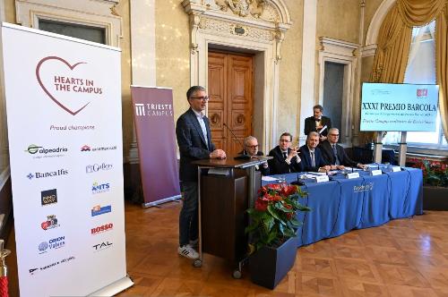 Un altro momento della cerimonia.