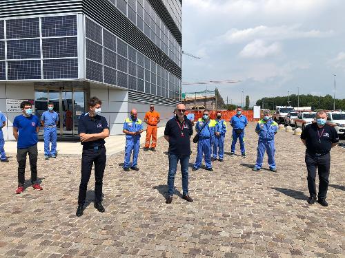 Il vicegovernatore Riccardo Riccardi con le squadre della Protezione civile Fvg in partenza per la Sicilia