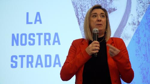 L'assessore regionale alle Infrastrutture, Cristina Amirante, nel suo intervento alla presentazione del piano industriale triennale di Fvg Strade Spa