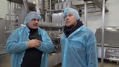 La visita dell'assessore Bini (a destra nella foto)