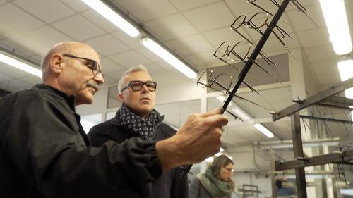 L’assessore regionale alle Attività produttive e turismo Sergio Emidio Bini in visita alla Friulcolor nella zona industriale-artigianale di Forni di Sotto