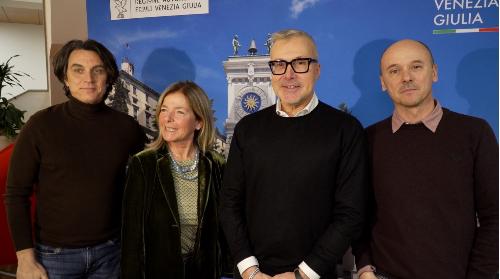 L'assessore Bini insieme ai responsabili di FVG Film Commission: da sinistra Guido Cassano, Chiara Valenti Omero e Gianluca Novel.  