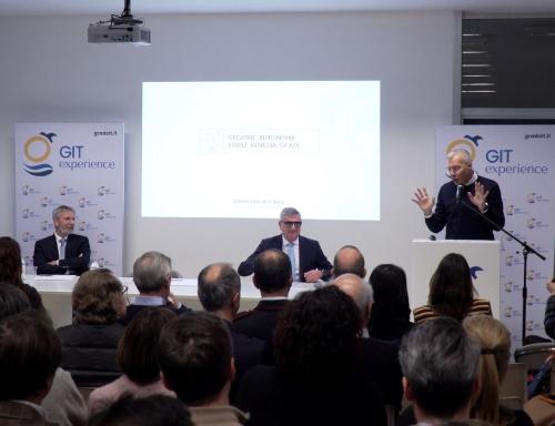 L'intervento dell’assessore alle Attività produttive e turismo Sergio Emidio Bini durante la presentazione del nuovo piano industriale 2026-2041 di Grado impianti turistici.