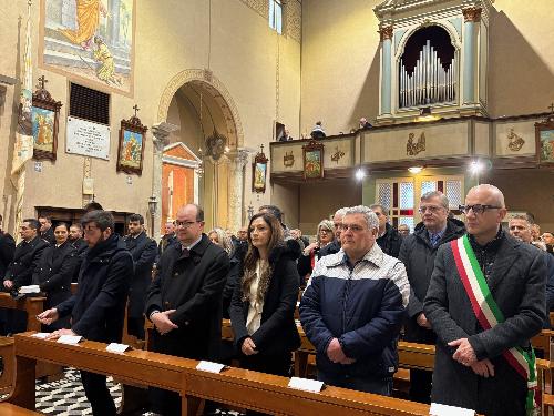 Le autorità a Gorgo di Latisana per il 45° anniversario della morte dell’appuntato dei Carabinieri Enea Codotto