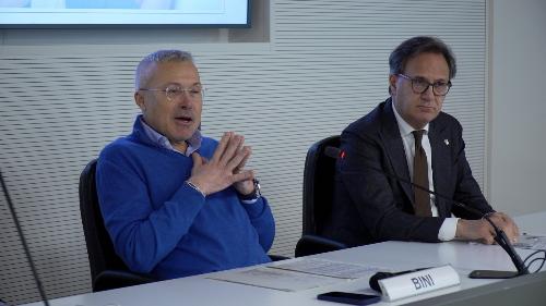 L'assessore regionale Sergio Emidio Bini alla presentazione del nuovo bando a sostegno dell'imprenditoria giovanile