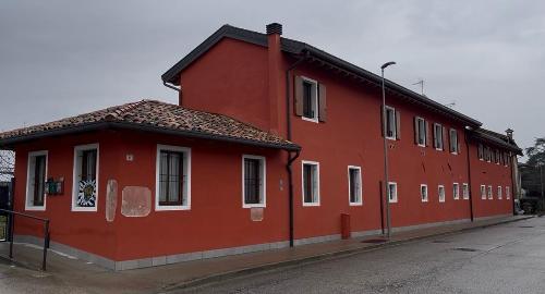 Gli alloggi di co-housing sociale a Privano, realizzati nell'ambito del Lascito Dal Dan dal Comune di Bagnaria Arsa.