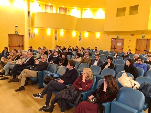 Gli amministratori tecnici dei Comuni che hanno partecipato all'incontro sul futuro Pgt della Regione