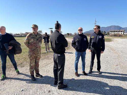 Il sopralluogo di Riccardi con il colonnello Fabio Pambianchi, la ditta aggiugatrice e la direzione lavori