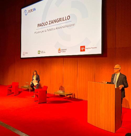 L'intervento del ministro per la Pubblica amministrazione Paolo Zangrillo a Reg4IA
