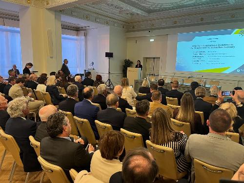 La platea del convegno promosso dall'Associazione Trieste Summit