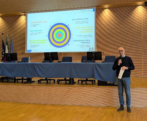 L'assessore regionale con delega alla Protezione civile del Friuli Venezia Giulia Riccardo Riccardi, all'evento "CiViGen. Esperienze di Servizio Civile in Friuli Venezia Giulia"