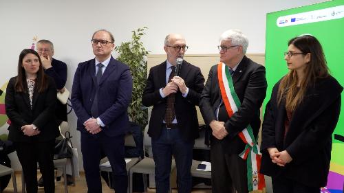 L'assessore Riccardi interviene all'inaugurazione dello spazio multifunzionale "DesTEENazione" a Udine