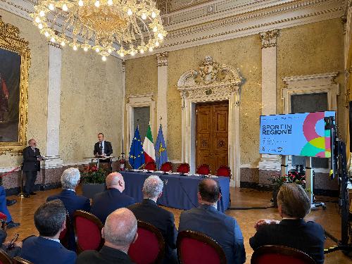 L'intervento del governatore della Regione Massimiliano Fedriga all'incontro dedicato allo sport