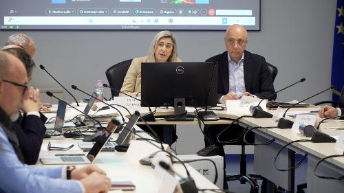 L'assessore Cristina Amirante intervenuta oggi a Udine alla Cabina di regia dei trasporti e della logistica del Friuli Venezia Giulia