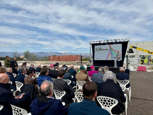 Un momento della cerimonia svoltasi oggi all'Interporto di Pordenone