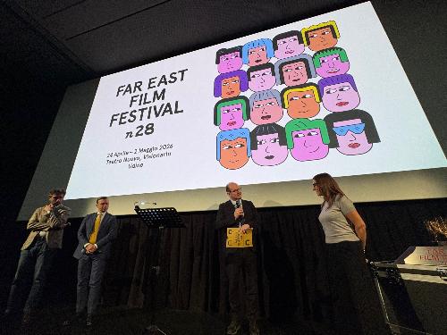 Il vicegovernatore con delega alla Cultura Mario Anzil con Sabrina Baracetti, il vicesindaco di Udine Alessandro Venanzi e l'assessore alla Cultura del Comune Federico Pirone.