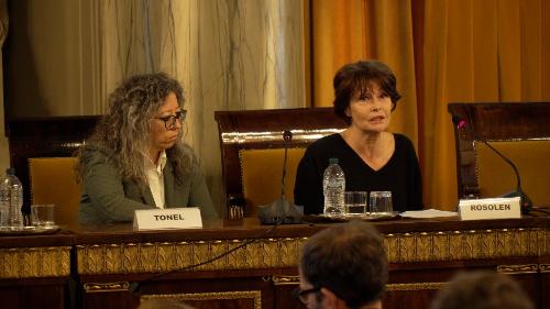 L'assessore regionale Rosolen e il vicesindaco di Trieste Serena Tonel 