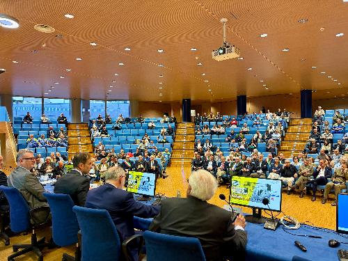 Fedriga e Riccardi intervengono in un gremito auditorium Comelli