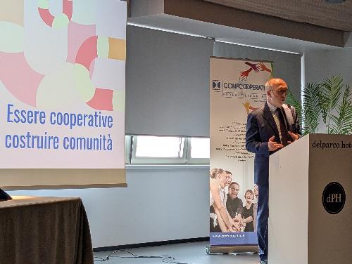 L'intervento dell'assessorte regionale alla Salute Riccardo riccardi al convegno di Buttrio