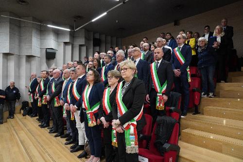 I sindaci presenziano alla Seduta straordinaria del Consiglio regionale