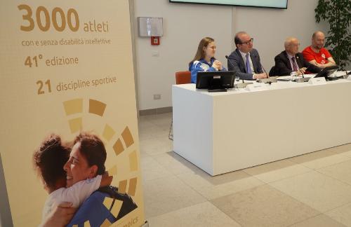 Un momento della conferenza stampa.