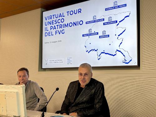L'assessore regionale alle Attività produttive e Turismo, Sergio Emidio Bini, alla presentazione del virtual tour immersivo dedicato ai cinque siti Unesco del Friuli Venezia Giulia.