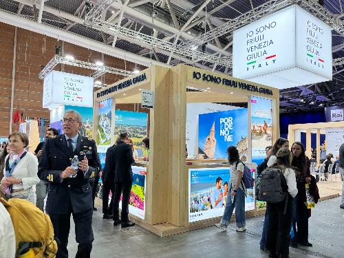 Lo stand della Regione al salone del Libro di Torino