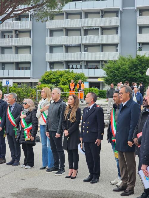 L'assessore regionale alle Attività produttive e turismo, Sergio Emidio Bini, all'inaugurazione della stagione estiva di Aprilia Marittima