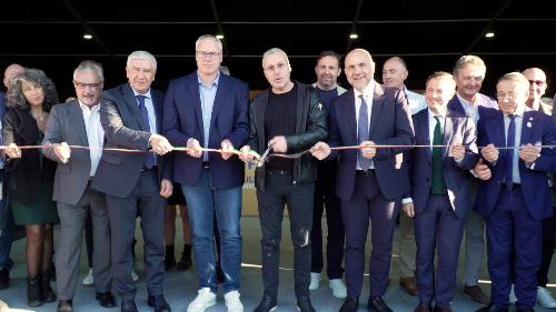 L'assessore regionale alle Attività produttive e turismo, Sergio Emidio Bini, all'inaugurazione di Sapori Pro Loco