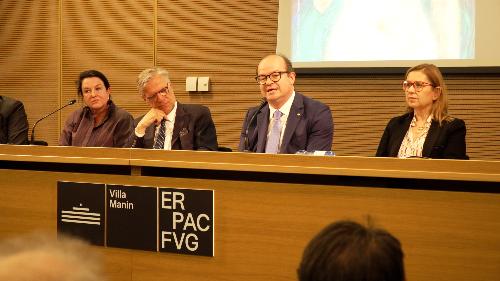 Un momento della cerimonia di presentazione della mostra