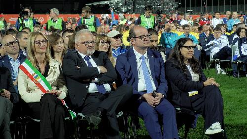 Una fase della cerimonia svoltasi a Lignano